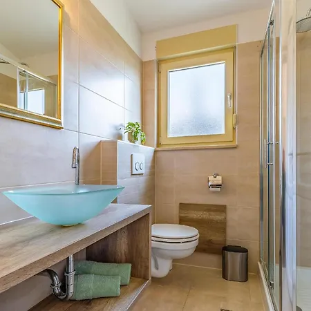 Stunning In Vakantiehuis *