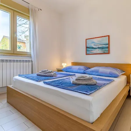 Vakantiehuis Stunning In *