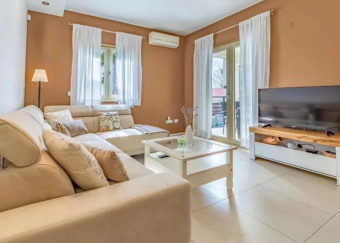 Stunning In Ferienhaus