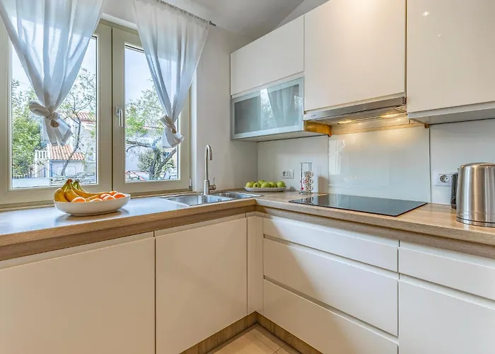 Stunning In Ferienhaus Medulin