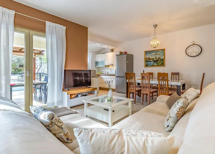 Stunning In Ferienhaus